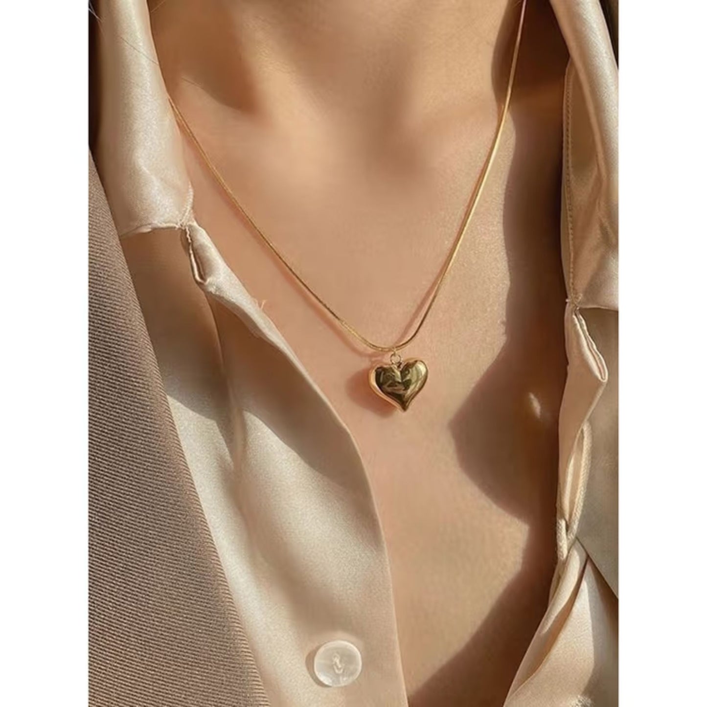 18K Gold Plated Heart Pendant Gold Chain Necklace for Women Waterproof(Anti-Tarnish)