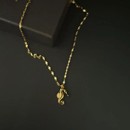 Stainless Steel Gold Plated Gold Seahorse Pendant Neckalce(Anti-Tarnish)