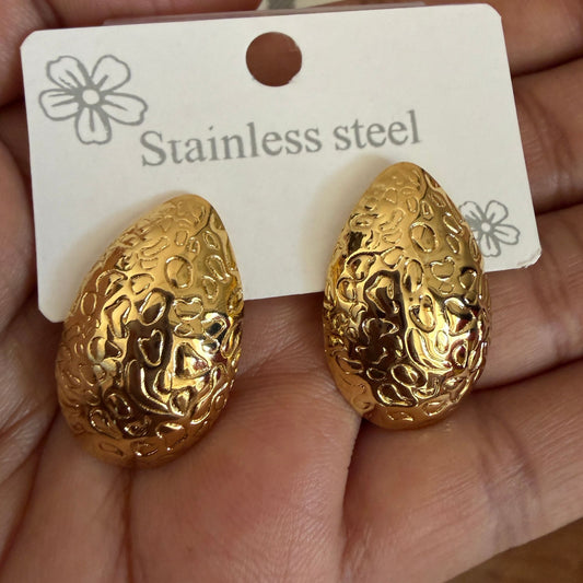 Stainless Steel Gold Plated Oval Earrings For Women (Anti-Tarnish)