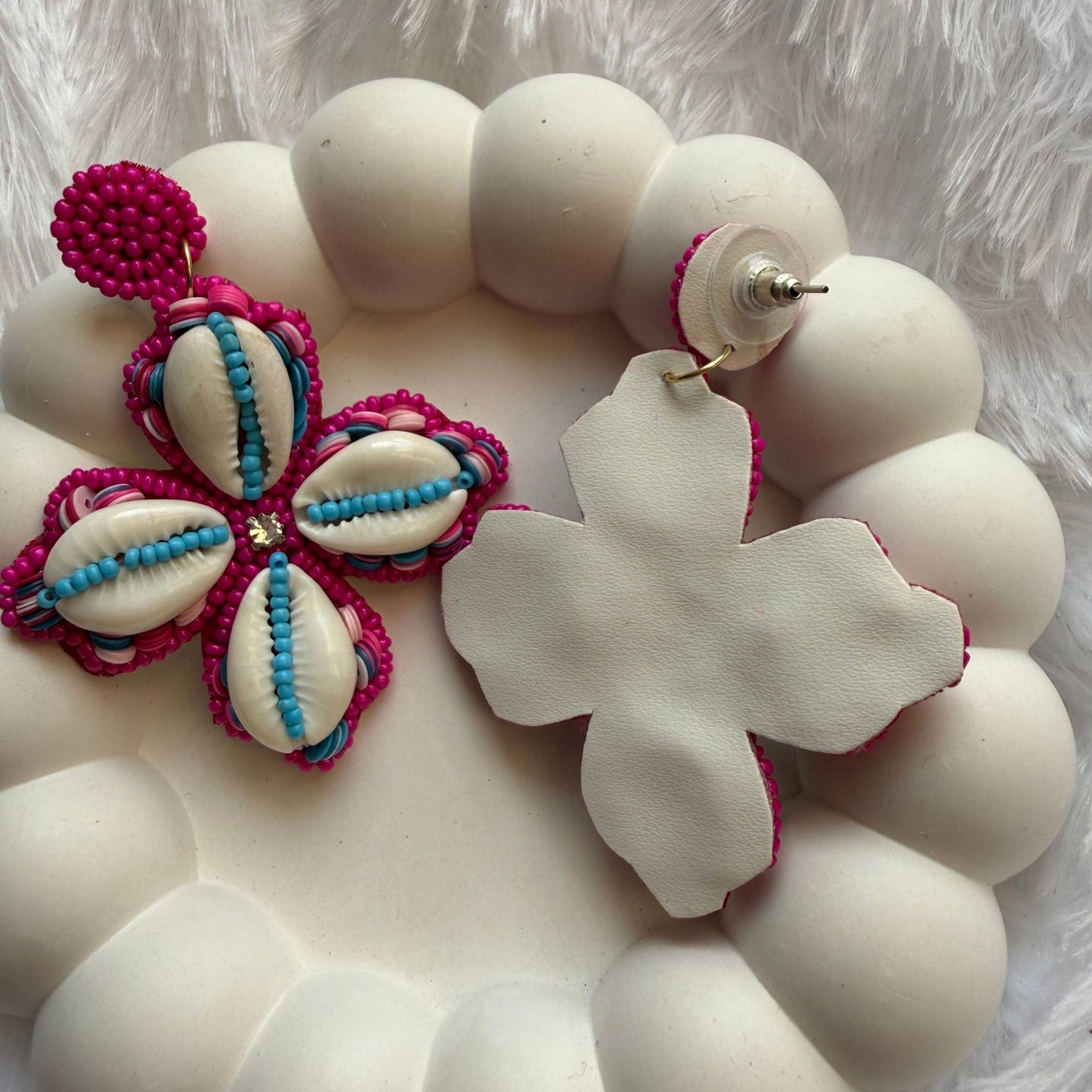 Handmade Beaded Shell Flower Earrings for Women(pink)