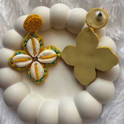 Handmade Beaded Shell Flower Earrings for Women(yellow)