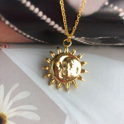 Stainless Steel Gold Plated Gold Sun and Moon Neckalce(Anti-Tarnish)