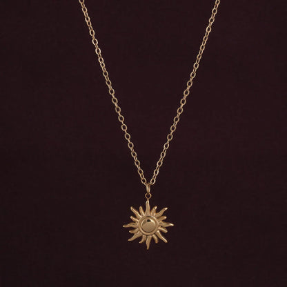 Stainless Steel Gold Plated Glowing Sun Necklace for Woman