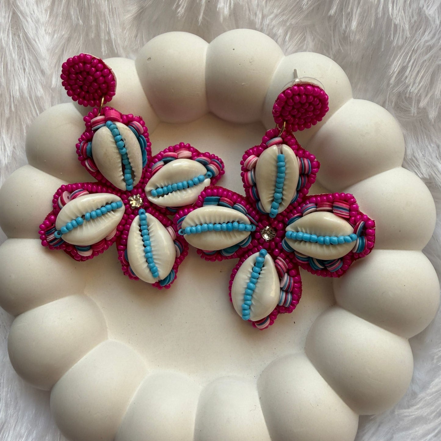 Handmade Beaded Shell Flower Earrings for Women(pink)